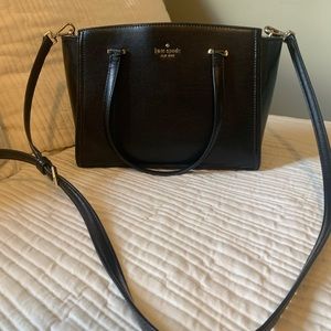 Gently used medium Kate Spade purse